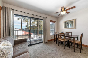 Beautiful Studio w/ Lake View #243 at Donner Lake Village Truckee